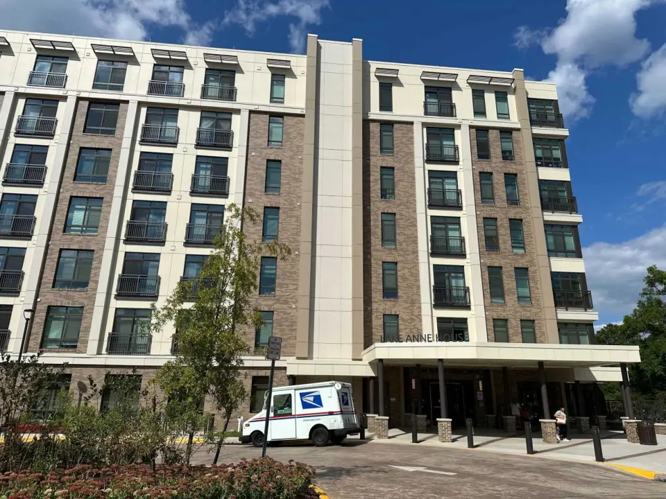 Lake Anne House in Reston (staff photo)