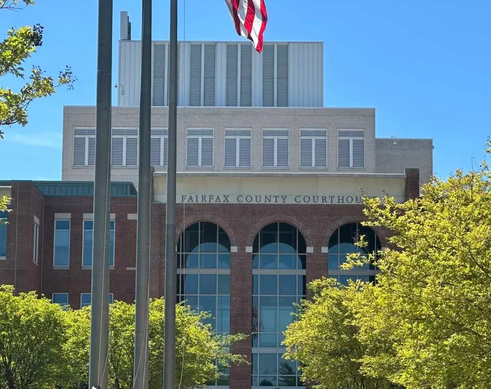 The front of the Fairfax County Courthouse (staff photo by Angela Woolsey)