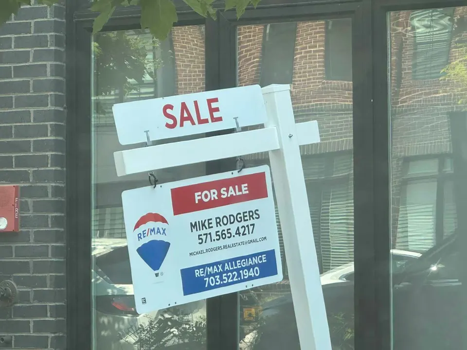 Home for sale sign (staff photo by Angela Woolsey)
