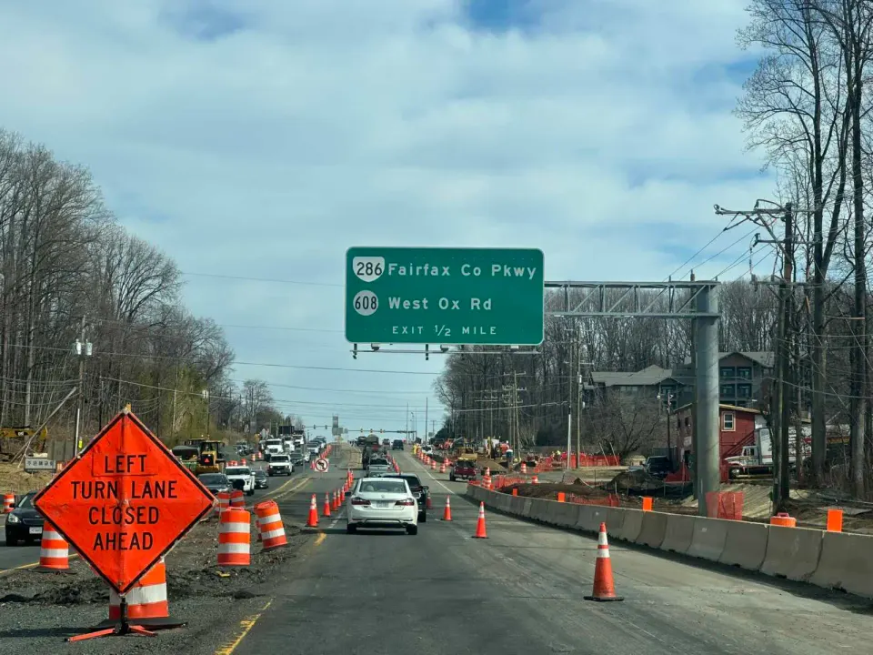 Construction continues to widen Route 29 west of Fairfax County Parkway (staff photo by Angela Woolsey)