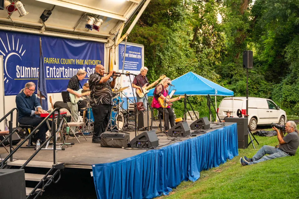 Musicians perform at Nottoway Park in Vienna for Hunter Mill Melodies on Aug. 14, 2025 (courtesy Fairfax County Park Authority)