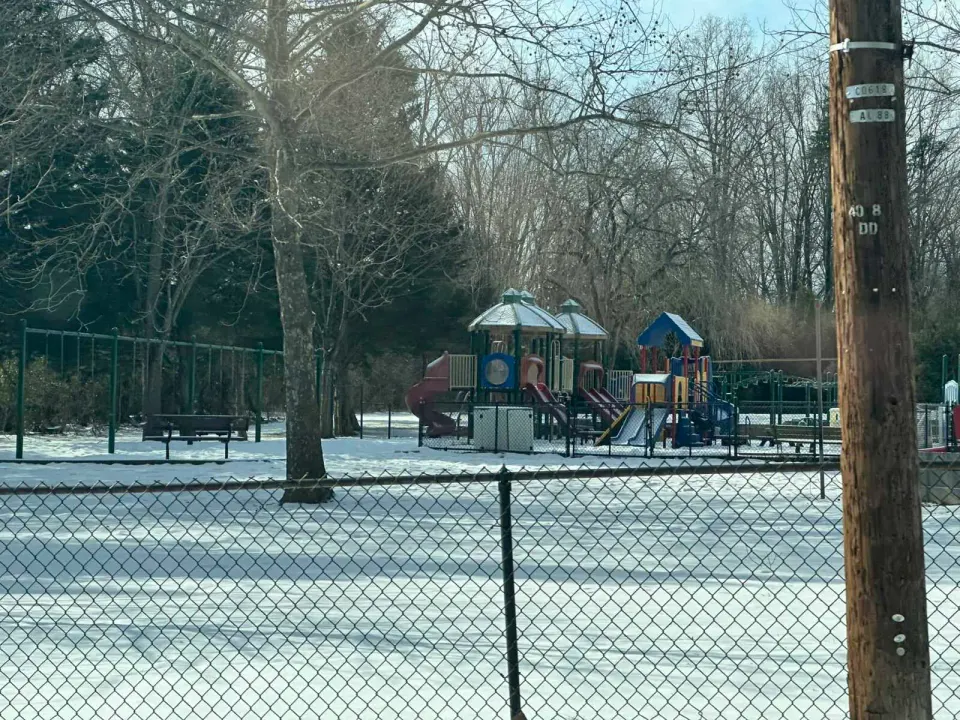 Cunningham Park Elementary School’s playground in snow in Vienna (staff photo by Angela Woolsey)