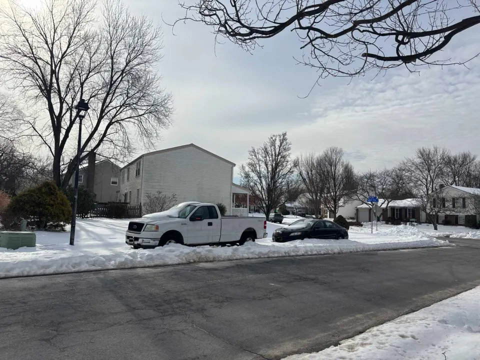 Snow and ice remain uncleared on a sidewalk along Old Dairy Road in Herndon’s Franklin Farm neighborhood (photo by Marie Baraldi)