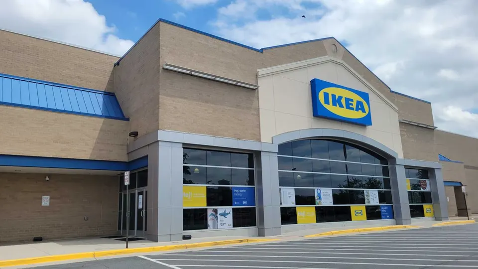 IKEA’s new store in Chantilly, at the site of the former Dulles Expo Center (staff photo by Mary Stachyra Lopez)