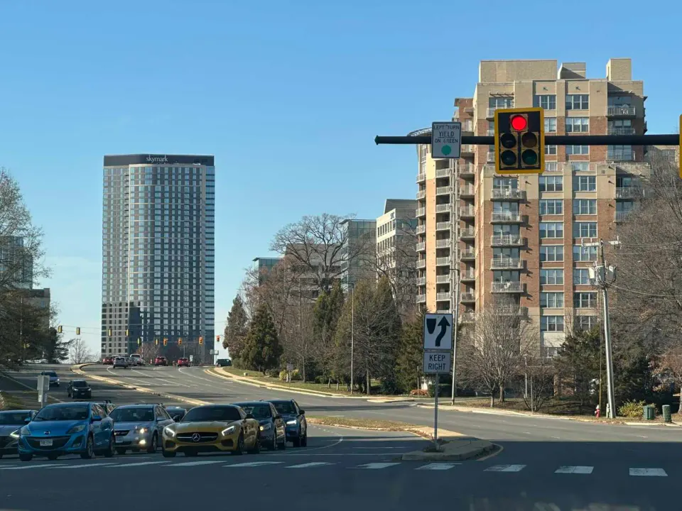 Sunset Hills Road heading toward the Skymark building at Reston Town Center (staff photo by Angela Woolsey)