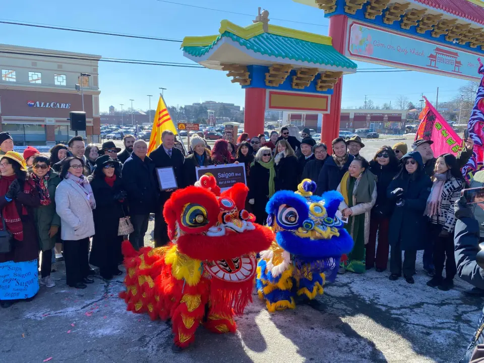 Unveiling three new "Saigon Blvd." street signs at Eden Center Jan. 22 to "celebrate the strong Vietnamese-American community in the City of Falls Church, Fairfax County, and...