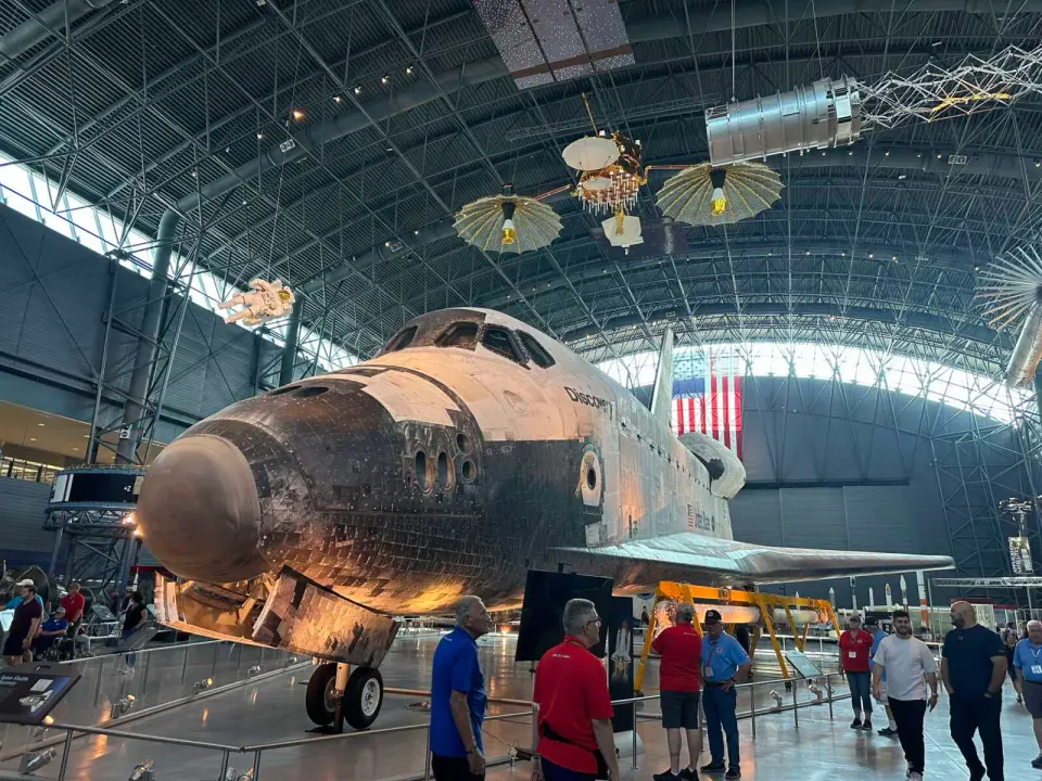 Space Shuttle Discovery on display at the Smithsonian National Air and Space Museum’s Udvar-Hazy Center in Chantilly (staff photo by Angela Woolsey)