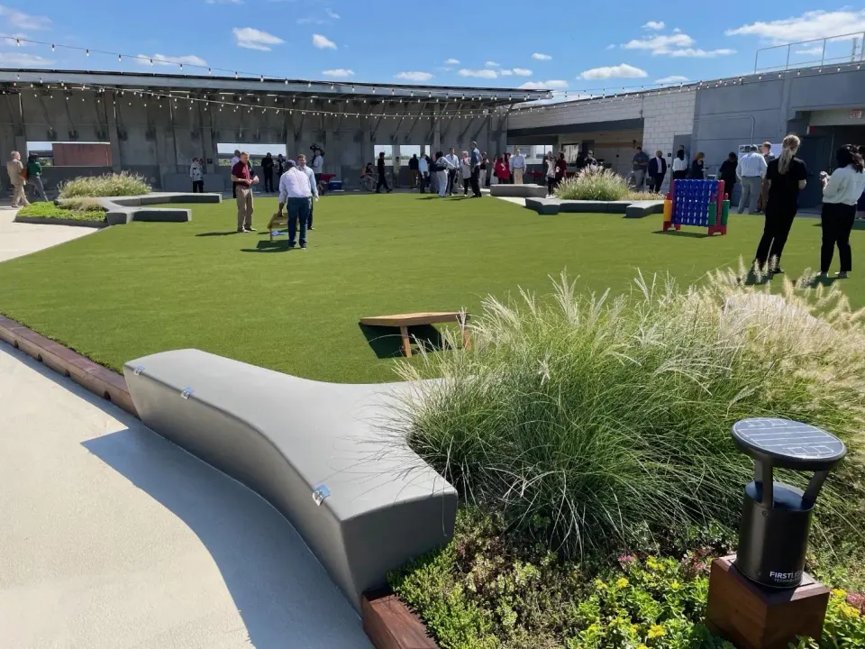 A picture containing grass, sky, outdoor AI-generated content may be incorrect.