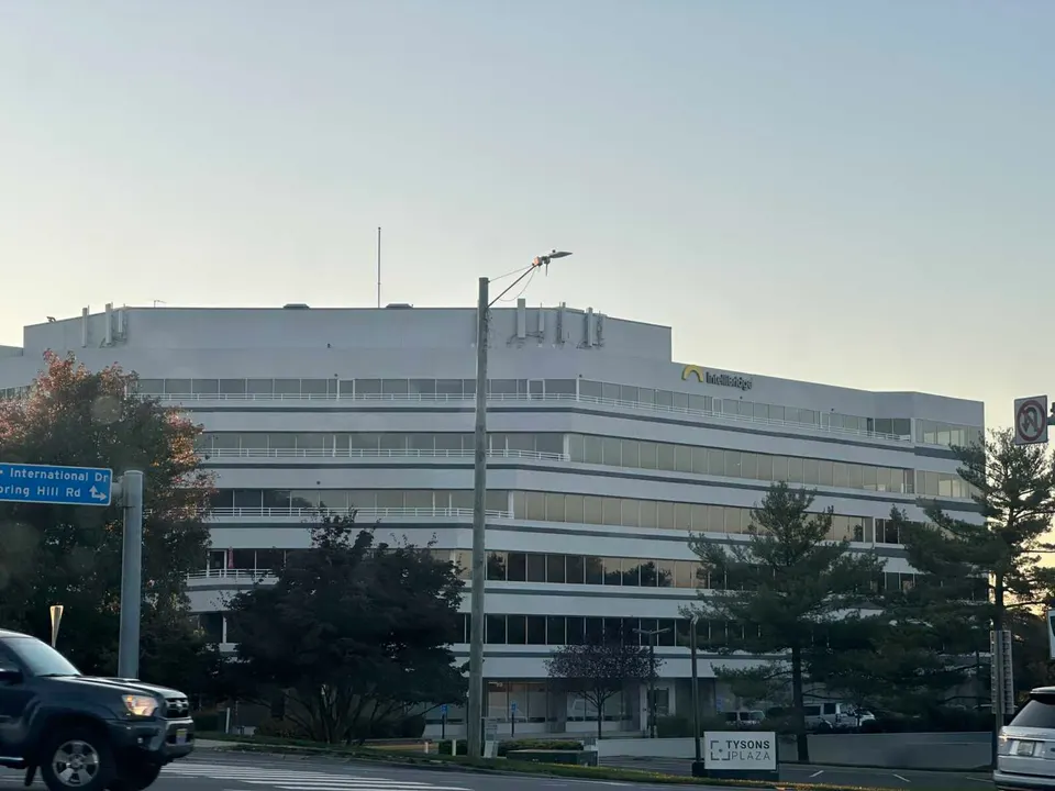 One of the Tysons Plaza office buildings on Spring Hill Road (staff photo by Angela Woolsey)