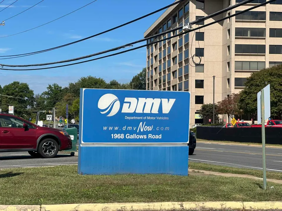 Virginia Department of Motor Vehicles sign outside its Tysons customer service center (staff photo by Angela Woolsey)
