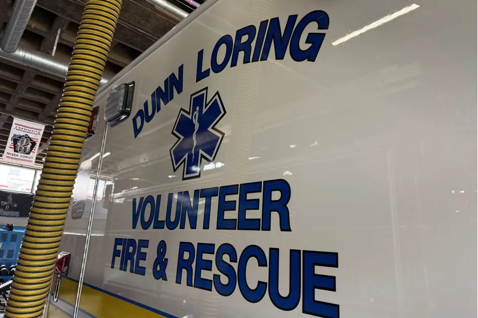 Dunn Loring Volunteer Fire and Rescue Department fire truck